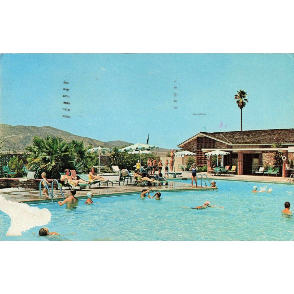 Vintage Sun City California Postcard Town Hall Recreation Center Pool 1976 Hemet - Picture 1 of 2